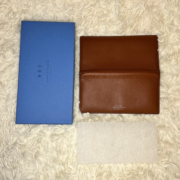 Smythson Slim Panama Long Wallet in Brown - Picture 3 of 3